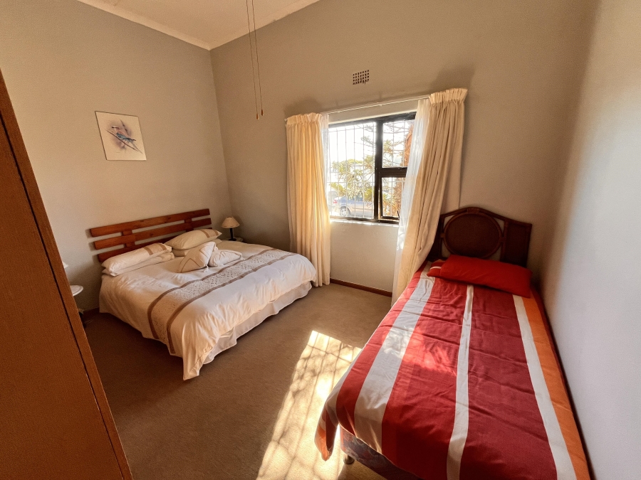 5 Bedroom Property for Sale in Lamberts Bay Western Cape